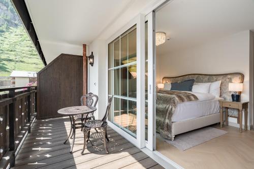 ระเบียง/ชานเรือน, เลอ มิลาโบ โฮเต็ล แอนด์ สปา (Le Mirabeau Hotel & Spa) in เซอร์มัต ระเบียง/ชานเรือน, เลอ มิลาโบ โฮเต็ล แอนด์ สปา (Le Mirabeau Hotel & Spa) in เซอร์มัต