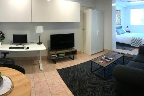 Adorable Studio Nestled in the Heart of Flynn - Hosted by Canstay in نورثن كانبير ا Adorable Studio Nestled in the Heart of Flynn - Hosted by Canstay in نورثن كانبير ا