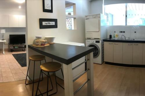 مطبخ, Adorable Studio Nestled in the Heart of Flynn - Hosted by Canstay in نورثن كانبير ا مطبخ, Adorable Studio Nestled in the Heart of Flynn - Hosted by Canstay in نورثن كانبير ا