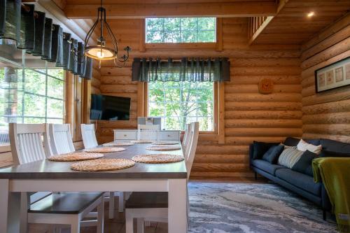 Einrichtungen, Tahkon Hovimäenraitti 5B (Tahkon Hovimaenraitti 5B) in Nilsia Einrichtungen, Tahkon Hovimäenraitti 5B (Tahkon Hovimaenraitti 5B) in Nilsia