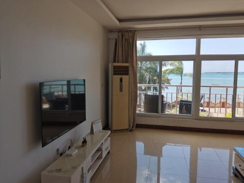 BleVaMa Bay View Home