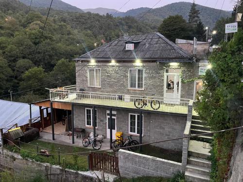 Hostel La Casa Dilijan in Діліжан Hostel La Casa Dilijan in Діліжан