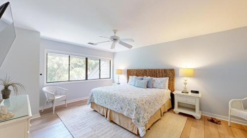 213 Turnberry Village