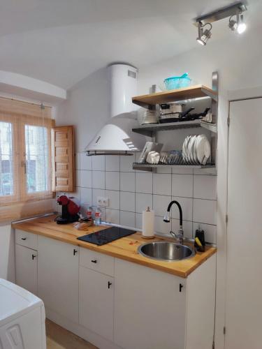 مطبخ, River House in Caceres City Center مطبخ, River House in Caceres City Center