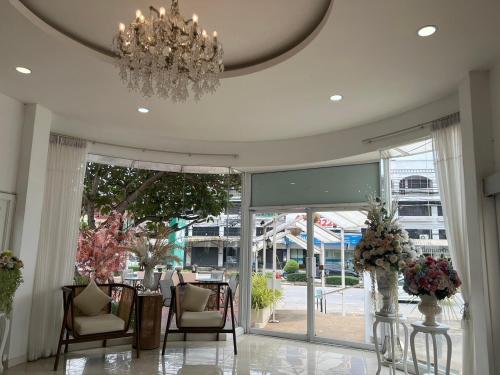 Regent Lodge Lampang in Lampang Regent Lodge Lampang in Lampang