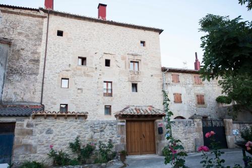 入口, 比思霍伊斯塔鄉村酒店 (Hotel Rural La Torre de Bisjueces) in 比利亞爾卡約 入口, 比思霍伊斯塔鄉村酒店 (Hotel Rural La Torre de Bisjueces) in 比利亞爾卡約