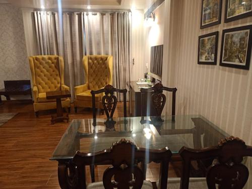 Facilities, Hotel Rockland CR Park in New Delhi and NCR Facilities, Hotel Rockland CR Park in New Delhi and NCR