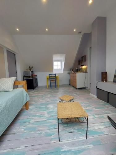Appartement complet chez l'habitant in Grand-Couronne Appartement complet chez l'habitant in Grand-Couronne