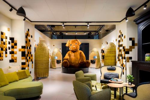 Lobby, FirstName Bordeaux, Part of JdV by Hyatt near Tower of Pey-Berland Lobby, FirstName Bordeaux, Part of JdV by Hyatt near Tower of Pey-Berland