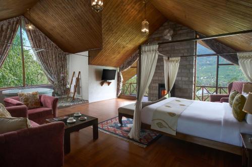 Banquet hall, Larisa Resort Manali in Haripur Banquet hall, Larisa Resort Manali in Haripur