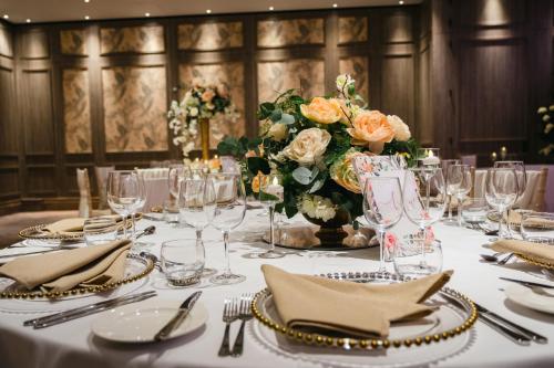 Banquet hall, DoubleTree by Hilton Kingston upon Thames in Kingston upon Thames Banquet hall, DoubleTree by Hilton Kingston upon Thames in Kingston upon Thames