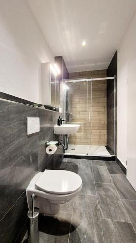 Tiny-Home-Stil Rhein-nah und Top Verkehrsanbindung in ويزبادين Tiny-Home-Stil Rhein-nah und Top Verkehrsanbindung in ويزبادين