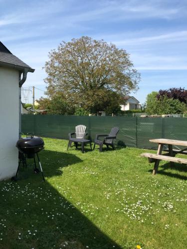 Garden, Maison a la Campagne in Duclair Garden, Maison a la Campagne in Duclair