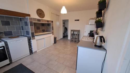 Kitchen, Maison a la Campagne in Duclair Kitchen, Maison a la Campagne in Duclair