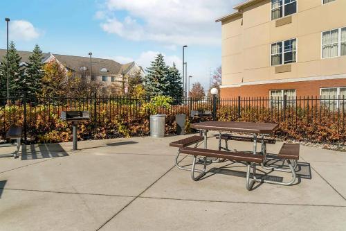 Baymont by Wyndham Auburn Hills South in Auburn Hills (Michigan) Baymont by Wyndham Auburn Hills South in Auburn Hills (Michigan)