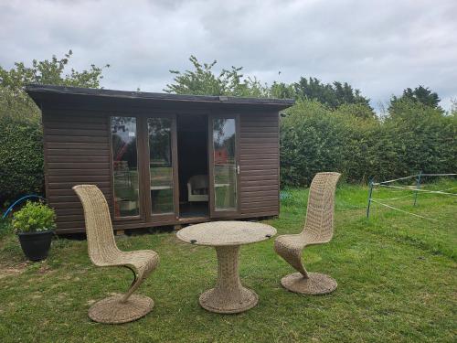 Tranquil Equestrian Escape - Sleeps 2 in Mablethorpe Tranquil Equestrian Escape - Sleeps 2 in Mablethorpe