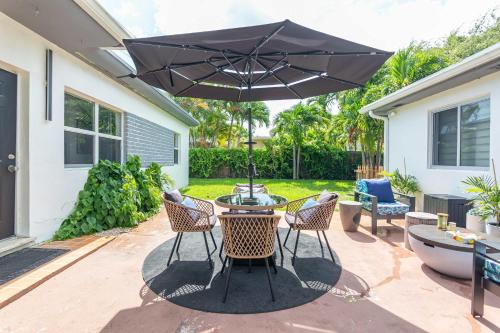 Serene Cottage Retreat, Ideal for Couples & Solo in North Miami Serene Cottage Retreat, Ideal for Couples & Solo in North Miami