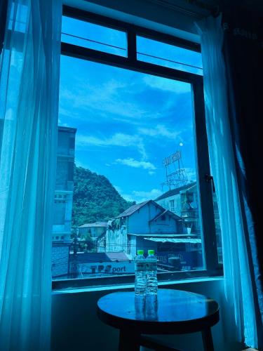 TL Adventure TOUR & MOTORBIKE in Ha Giang TL Adventure TOUR & MOTORBIKE in Ha Giang