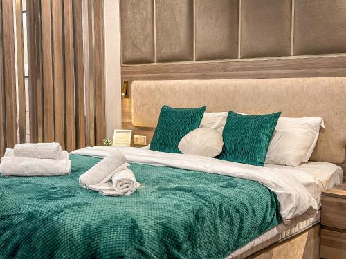 Luxury Family Apartment with stunning Mountain View