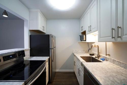 KeyLuxe, Luxury Apartment with Jacuzzi, Pool, Gym, Tennis in Walnut Creek in Walnut Creek KeyLuxe, Luxury Apartment with Jacuzzi, Pool, Gym, Tennis in Walnut Creek in Walnut Creek