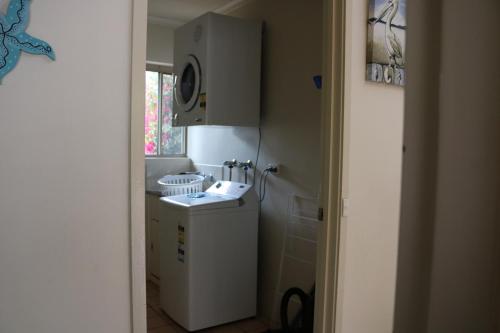 This photo about Beaches Apartments Merimbula shared on HyHotel.com