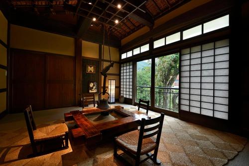 Traditional Onsen Ryokan Izu Yugashima Shirakabe near Myotokuji Temple Traditional Onsen Ryokan Izu Yugashima Shirakabe near Myotokuji Temple