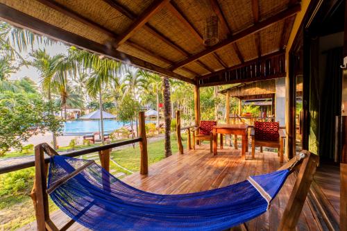 Balkon/teras, Dugong Cottage PhuQuoc in Ham Ninh Balkon/teras, Dugong Cottage PhuQuoc in Ham Ninh