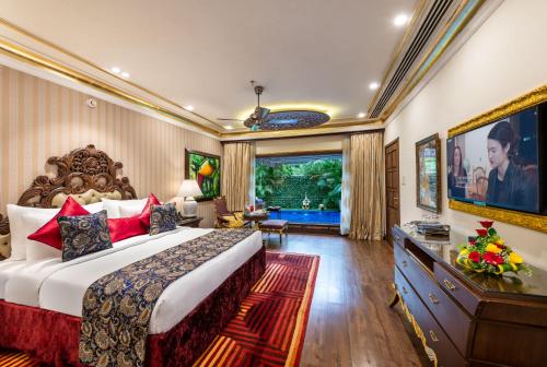 Mayfair Lagoon Hotel in Bhubaneswar Mayfair Lagoon Hotel in Bhubaneswar