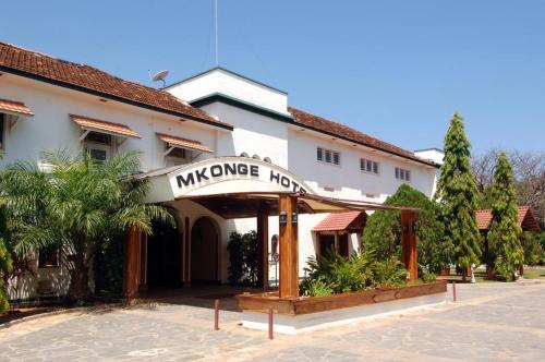 Vista exterior, Mkonge Hotel in Tanga Vista exterior, Mkonge Hotel in Tanga