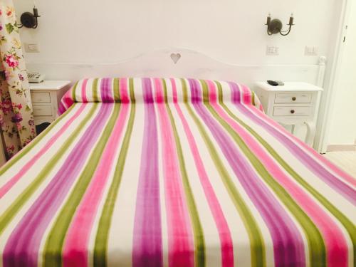 This photo about Hotel La Scogliera shared on HyHotel.com