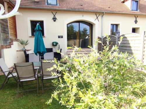 L'Abaca 23 in Sainte-Genevieve-les-Gasny L'Abaca 23 in Sainte-Genevieve-les-Gasny