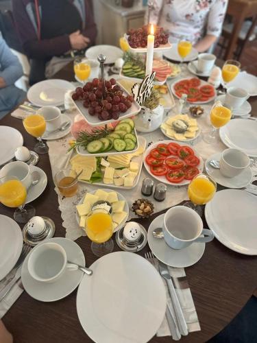 Essen und Erfrischungen, Gästehaus Vergissmeinnicht (Gastehaus Vergissmeinnicht) in Schwarzheide Essen und Erfrischungen, Gästehaus Vergissmeinnicht (Gastehaus Vergissmeinnicht) in Schwarzheide