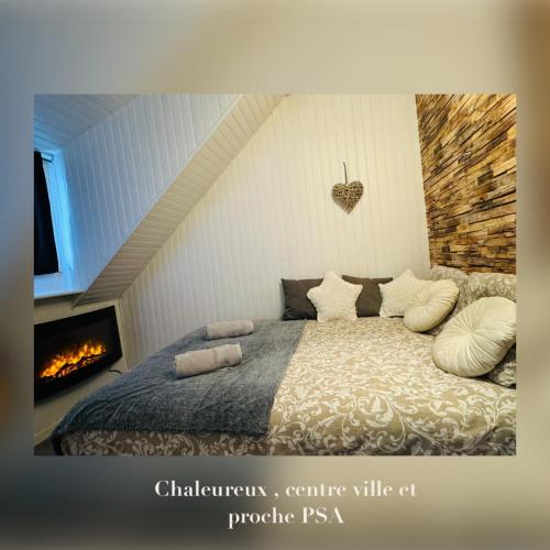 Sur les toits d'à côté, Centre ville, WIFI (Sur les toits d'a cote, Centre ville, WIFI) in Montbeliard Sur les toits d'à côté, Centre ville, WIFI (Sur les toits d'a cote, Centre ville, WIFI) in Montbeliard