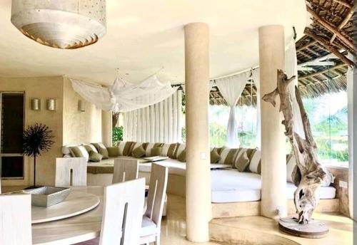 Tower Beach Villa in วาตามู Tower Beach Villa in วาตามู