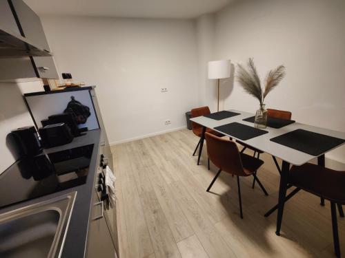 Fasiliteter, Bliss - 2 Schlafzimmer, Boho, Netflix, Arbeitsplatz in Wiesbaden Fasiliteter, Bliss - 2 Schlafzimmer, Boho, Netflix, Arbeitsplatz in Wiesbaden