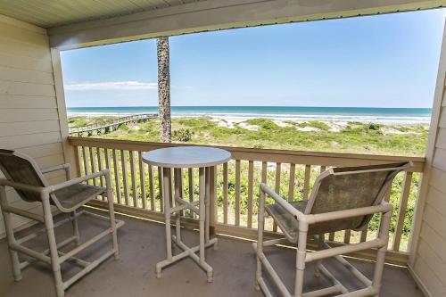 Ocean Bliss Luxe Serenity & Stunning Views in Butler Beach Ocean Bliss Luxe Serenity & Stunning Views in Butler Beach