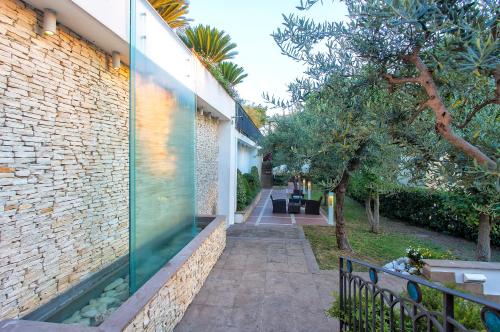 Garden, Virgilio Grand Hotel in Sperlonga Garden, Virgilio Grand Hotel in Sperlonga
