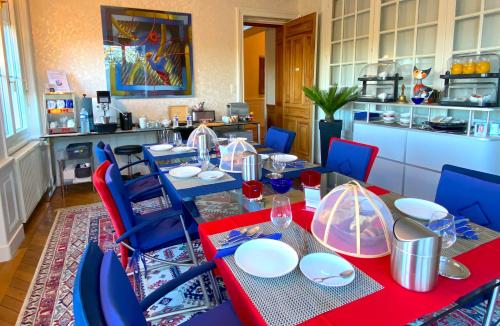 Food and beverages, Chateau de Bellevue B&B et Appartements avec Piscine saisonal chauffee et Chambres partout climatise in Saint-Avit Food and beverages, Chateau de Bellevue B&B et Appartements avec Piscine saisonal chauffee et Chambres partout climatise in Saint-Avit