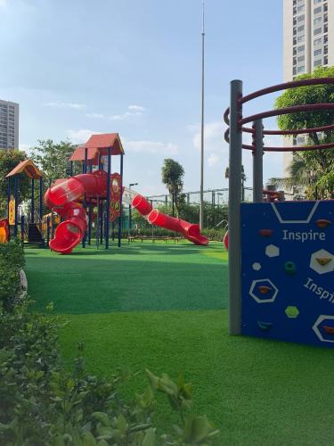 Playground, Lahomestay 1PN Tien Nghi Đuoc Khach Yeu Thich in District 9 Playground, Lahomestay 1PN Tien Nghi Đuoc Khach Yeu Thich in District 9