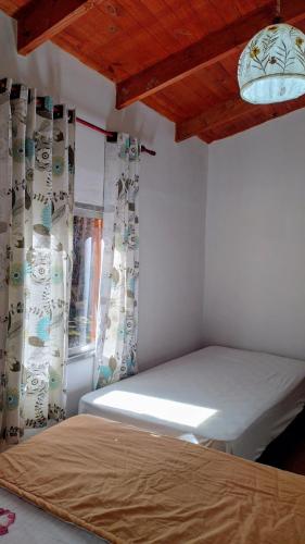숙소 외관, Cabaña La Emilia (Cabana La Emilia) in 아리스토불로 델 바예 숙소 외관, Cabaña La Emilia (Cabana La Emilia) in 아리스토불로 델 바예