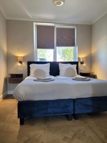 Luxe kamer Langendam 48 met privé terras (Luxe kamer Langendam 48 met prive terras) in Zoutelande Luxe kamer Langendam 48 met privé terras (Luxe kamer Langendam 48 met prive terras) in Zoutelande