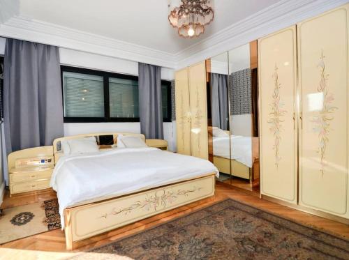 authentic with a reasonable price in the heart Cairo