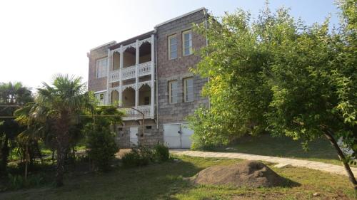 Kutaisi Countryside Guesthouse and Winery