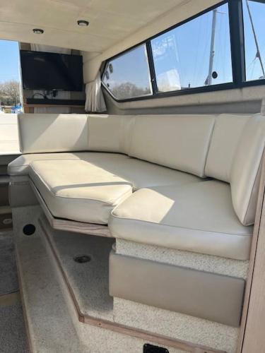 Beautiful boat on the Isle of Wight in Newport North Beautiful boat on the Isle of Wight in Newport North