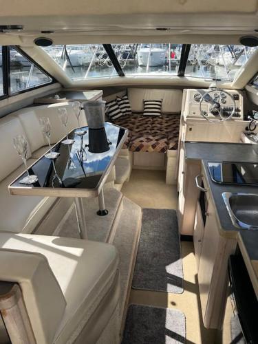 Beautiful boat on the Isle of Wight in Newport North Beautiful boat on the Isle of Wight in Newport North