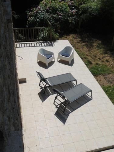 Balcony/terrace, loft dans moulin a eaux du 18eme in Nivillac Balcony/terrace, loft dans moulin a eaux du 18eme in Nivillac