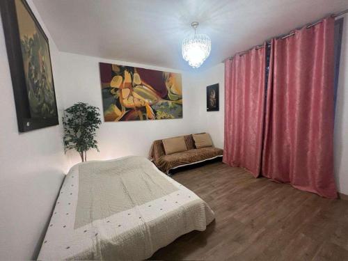 Palvelut, Ensemble d'Appartements à La Courneuve - Bien Desservis et Disponibles Séparément (Ensemble d'Appartements a La Courneuve - Bien Desservis et Disponibles Separement) in La Courneuve Palvelut, Ensemble d'Appartements à La Courneuve - Bien Desservis et Disponibles Séparément (Ensemble d'Appartements a La Courneuve - Bien Desservis et Disponibles Separement) in La Courneuve