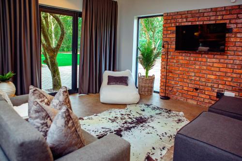 The Soirée Exclusive Residence (The Soiree Exclusive Residence) in Schoenmakerskop The Soirée Exclusive Residence (The Soiree Exclusive Residence) in Schoenmakerskop