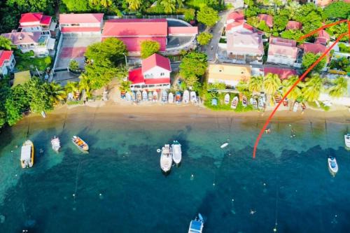 Habitation SANTOS 6 personnes Terre de Haut Les Saintes in Terre-de-Haut Habitation SANTOS 6 personnes Terre de Haut Les Saintes in Terre-de-Haut