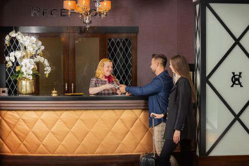 Előcsarnok, Carlton Hotel Buda Castle near Mátyás-templom Előcsarnok, Carlton Hotel Buda Castle near Mátyás-templom